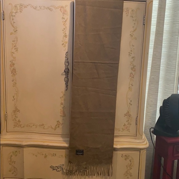 Christian Dior cashmaire 💯 - Picture 2 of 3